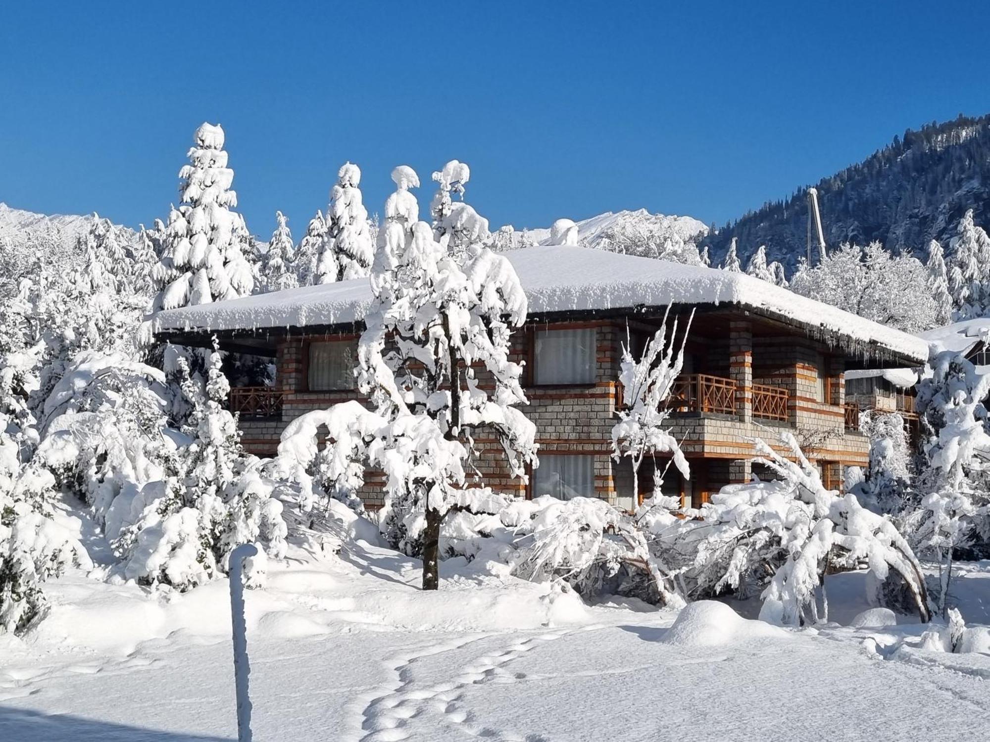 Banon Resorts Manāli Εξωτερικό φωτογραφία